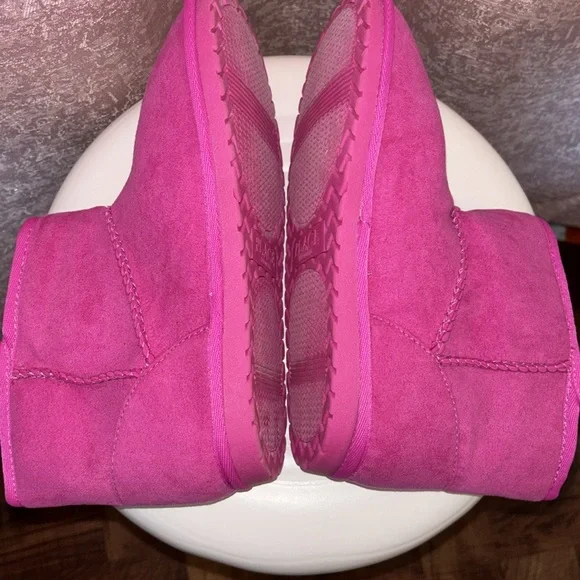 The Children's Place Pink Kids Boots - Picture 5 of 9